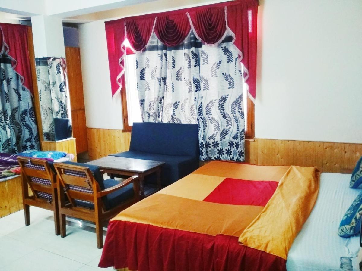 Hotel Snow Mountain Mall Road Манали Экстерьер фото