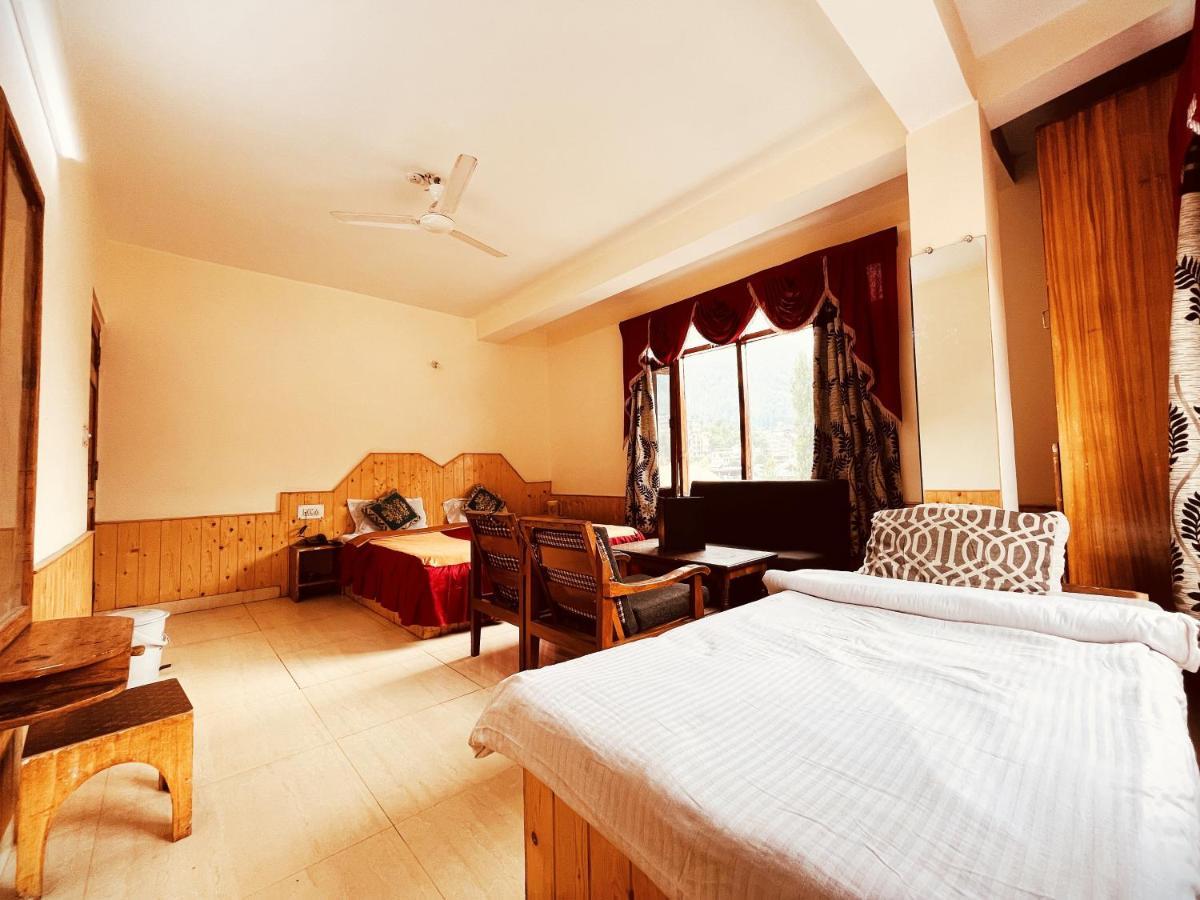 Hotel Snow Mountain Mall Road Манали Экстерьер фото